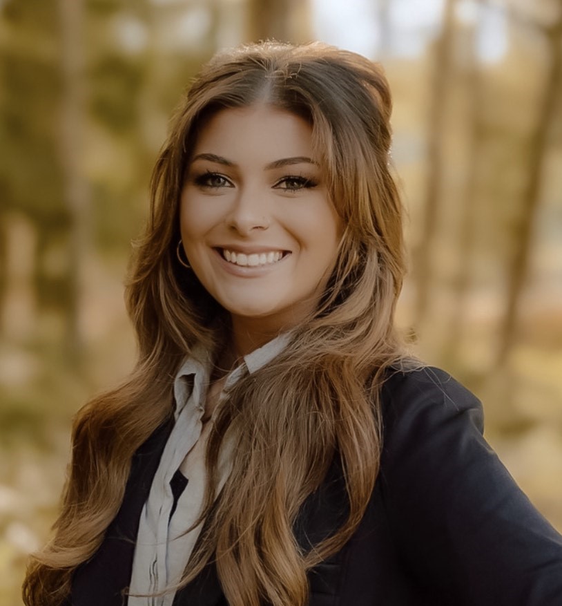 Hannah Almaden cropped